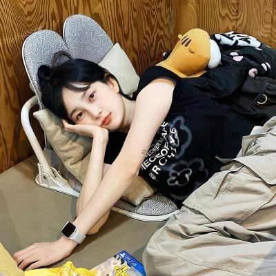 女独臂刀 海报